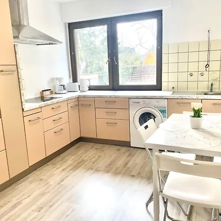 Neue Monteurwohnung Naehe Niederlande Und Aachen *